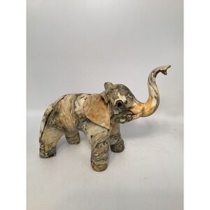 Clam Shell  Elephant Mid Century‎ Modern 1960s Unique Figurine Sculpture Decor